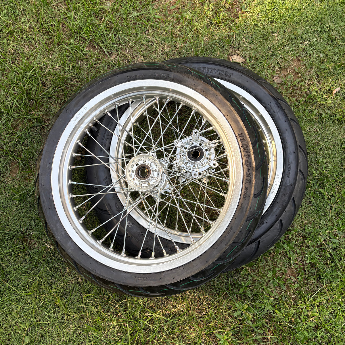 17 Inch Ultra Bee Supermoto Wheelset